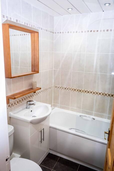 Apartamento Charming 1-Bed Southside Flat In Great Location Glasgow Exterior foto